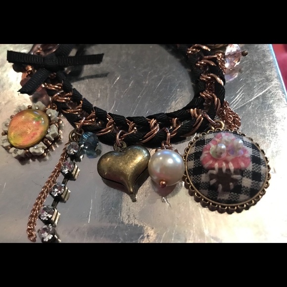 Betsey Johnson vtg charm bracelet dollhouse locket